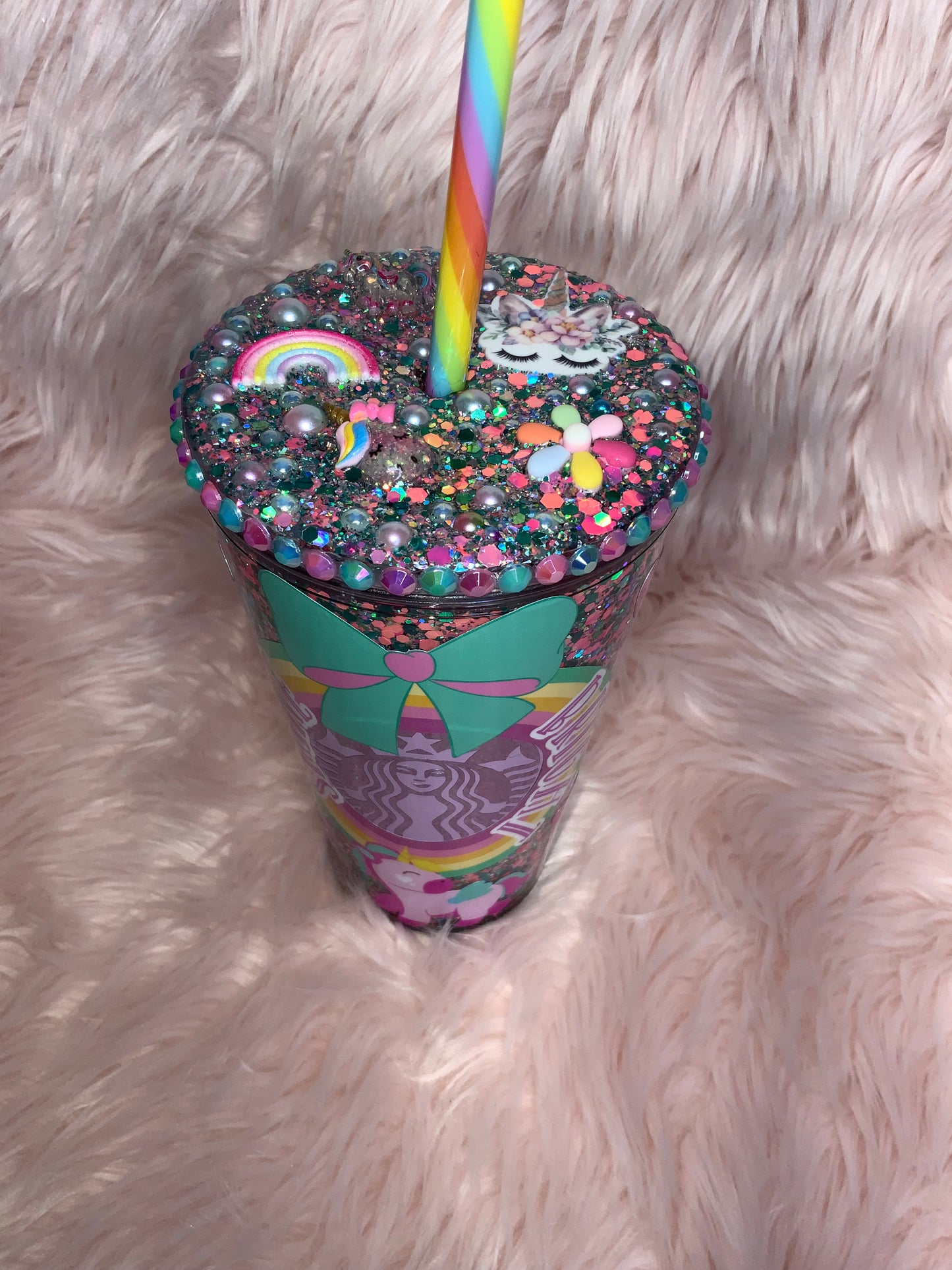 16 oz. Unicorn Snow Globe Tumbler